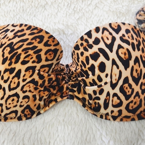 New!Victoria's Secret Bikini  Swim Top - Picture 3 of 7